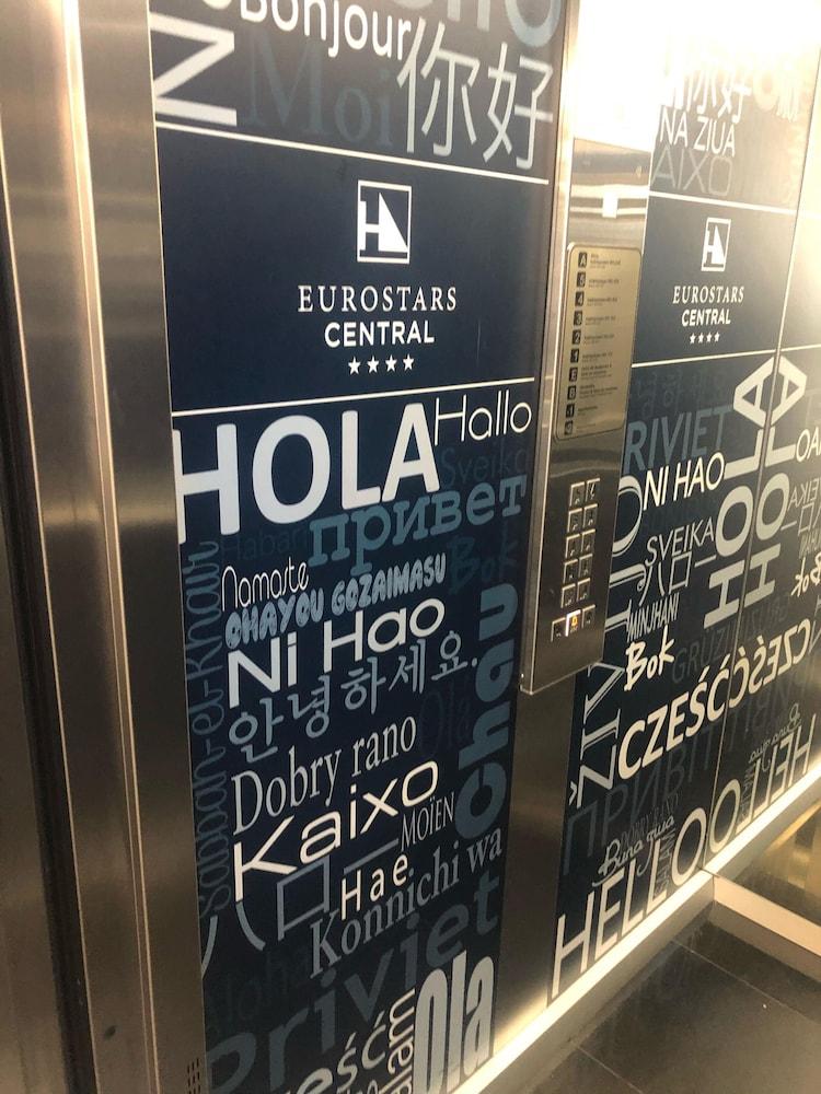 Eurostars Central Мадрид Екстериор снимка